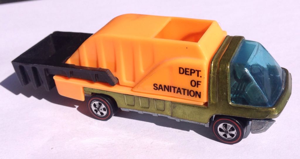 Waste Wagon - 1971 Heavyweights toy car collectible - Main Image 2