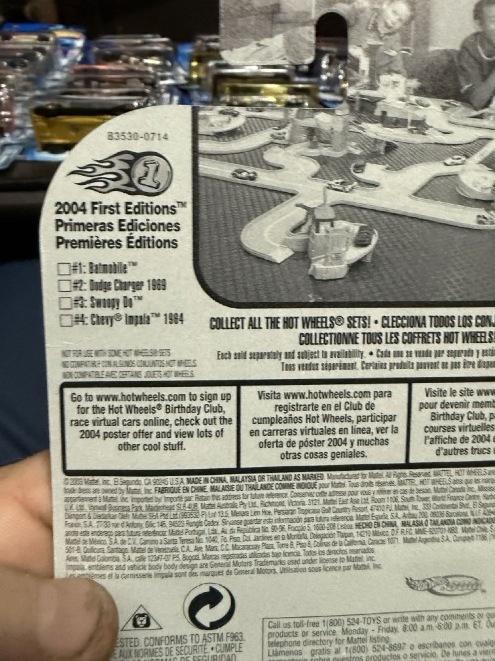 Chevy Impala 1964  toy car collectible - Main Image 2