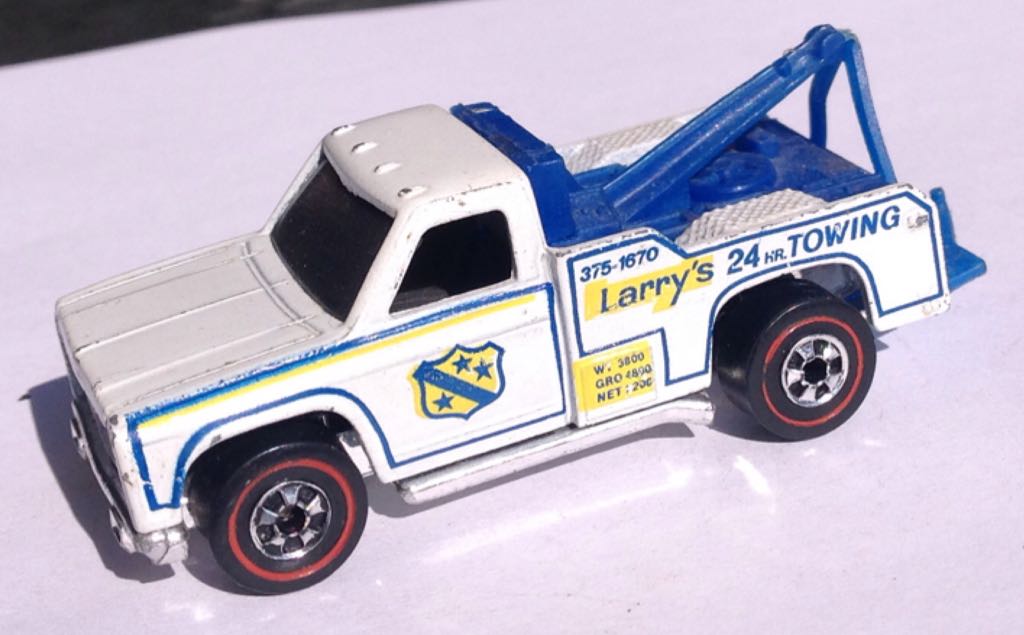 Ramblin Wrecker (nm) - Flyings Colors toy car collectible - Main Image 1