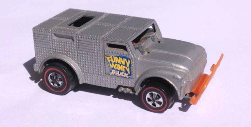Funny Money - Heavyweights toy car collectible - Main Image 2