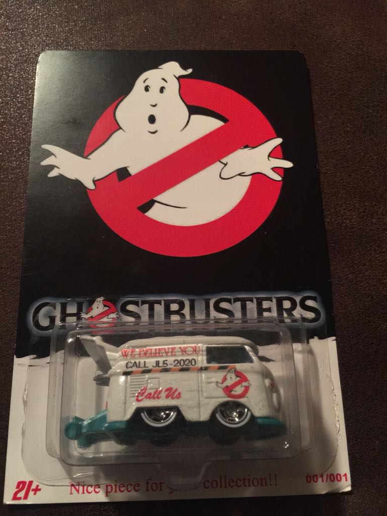 65 Mustang Fastback Red-white Stripes