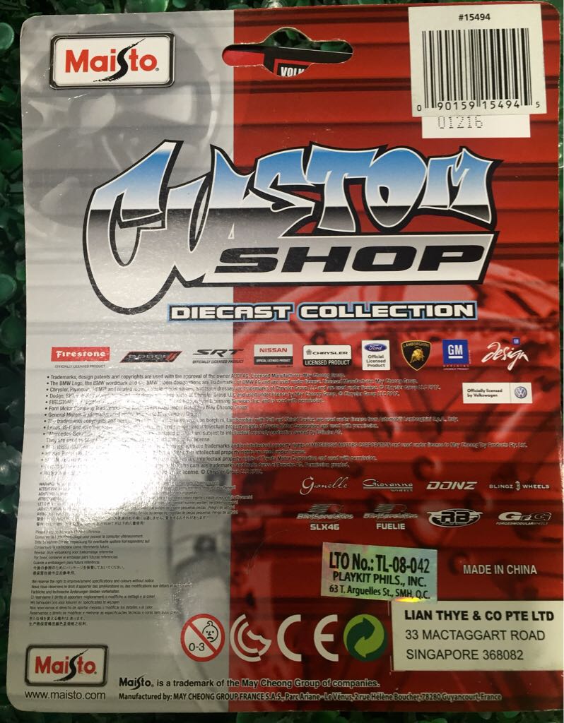 Maisto Customshop 1965 Impala SS - Custom Shop Diecast Collection toy car collectible - Main Image 2