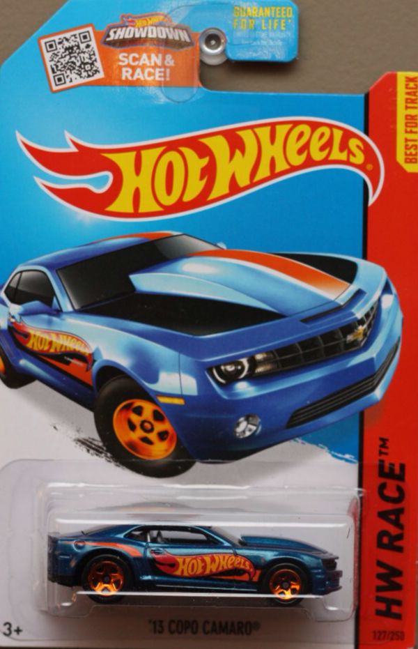 COPO Camaro 2013 - HW Race toy car collectible - Main Image 2