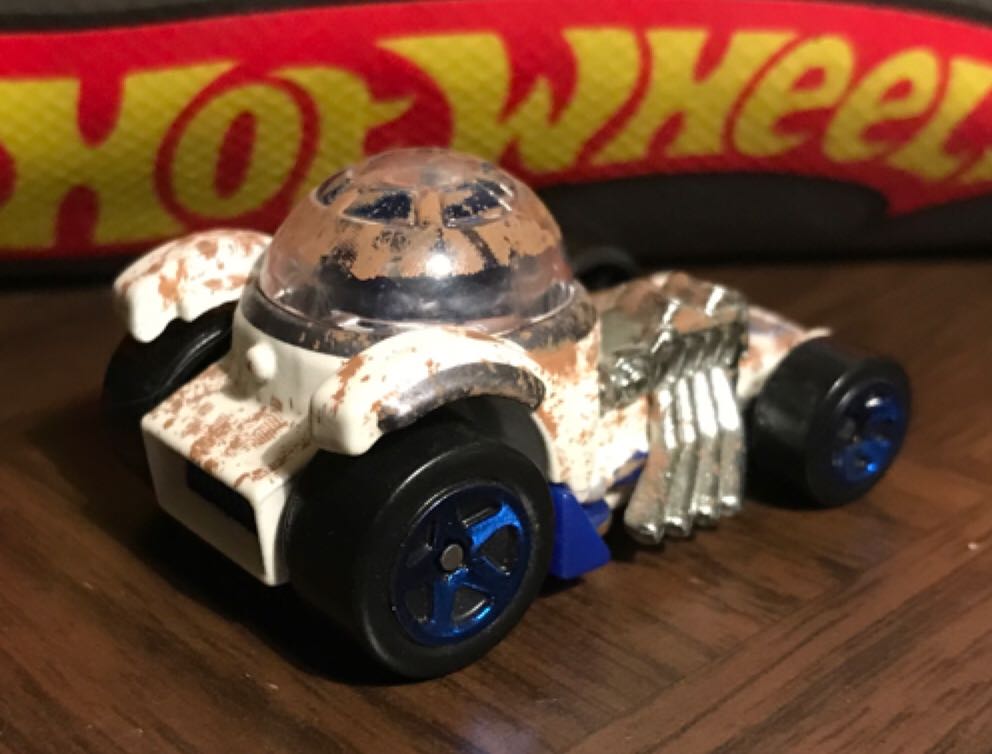 R2-D2 - Star Wars - Character Cars toy car collectible - Main Image 2