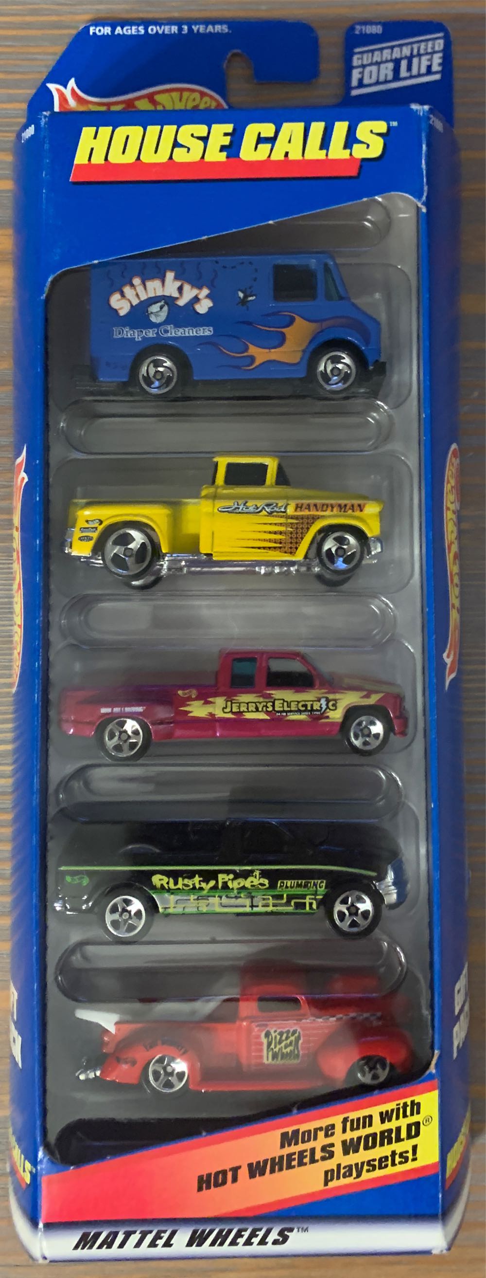 House Calls 5-Pack - 5 pack toy car collectible - Main Image 3