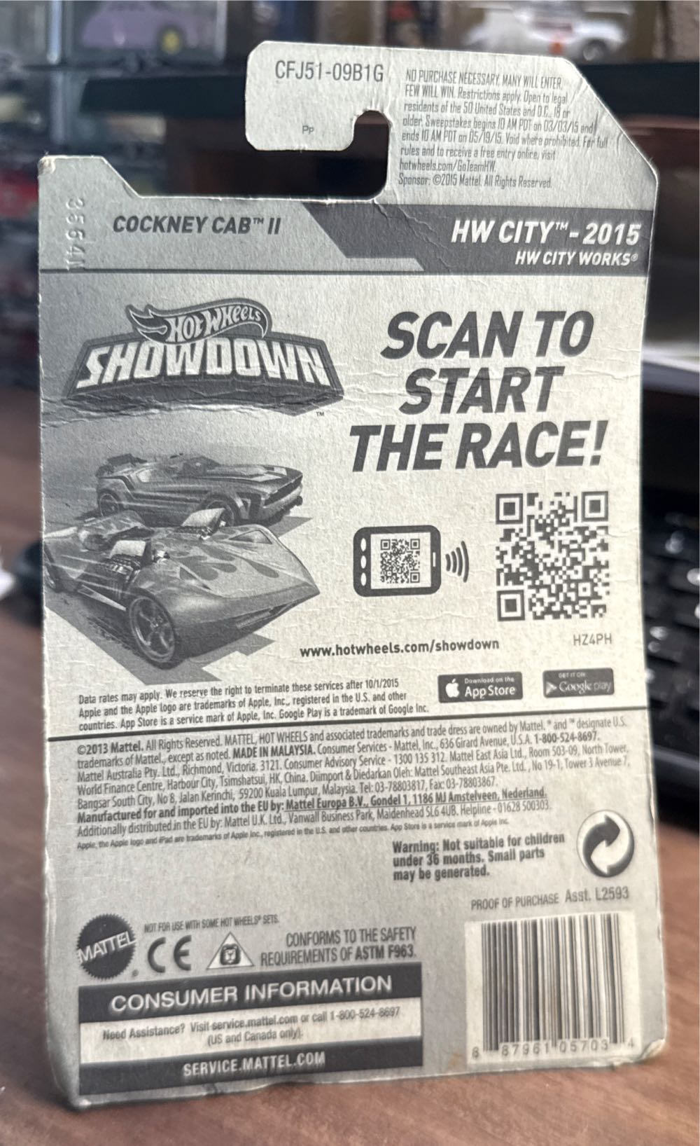 Cockney Cab II - 2015 HW City - City Works toy car collectible - Main Image 3