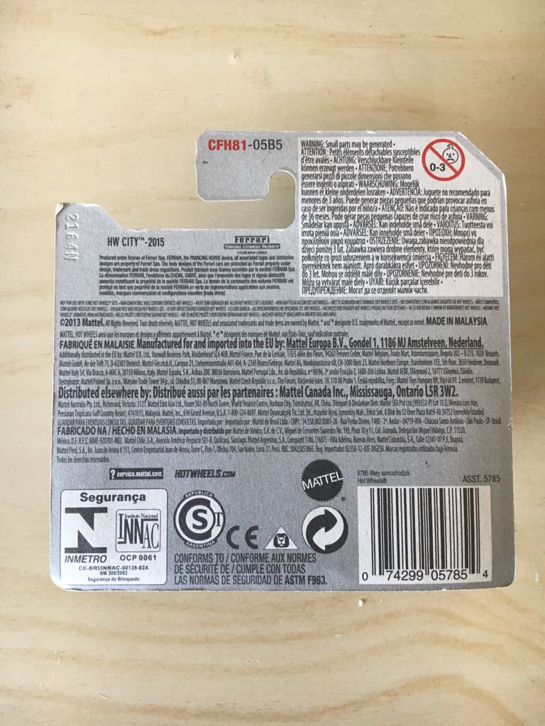 Hotwheels Ferrari 599 GTB Fiorano  toy car collectible - Main Image 2