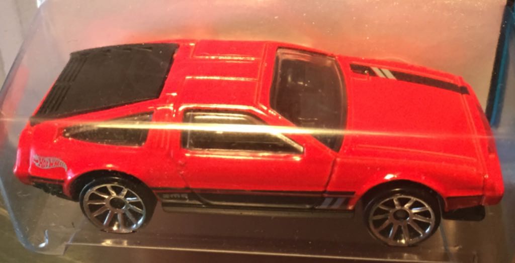 DMC-12 DeLorean 1981 - HW City toy car collectible - Main Image 2