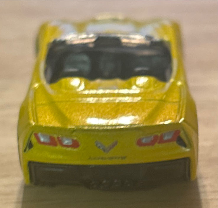 ‘14 Corvette Stingray - HW WORKSHOP toy car collectible - Main Image 3