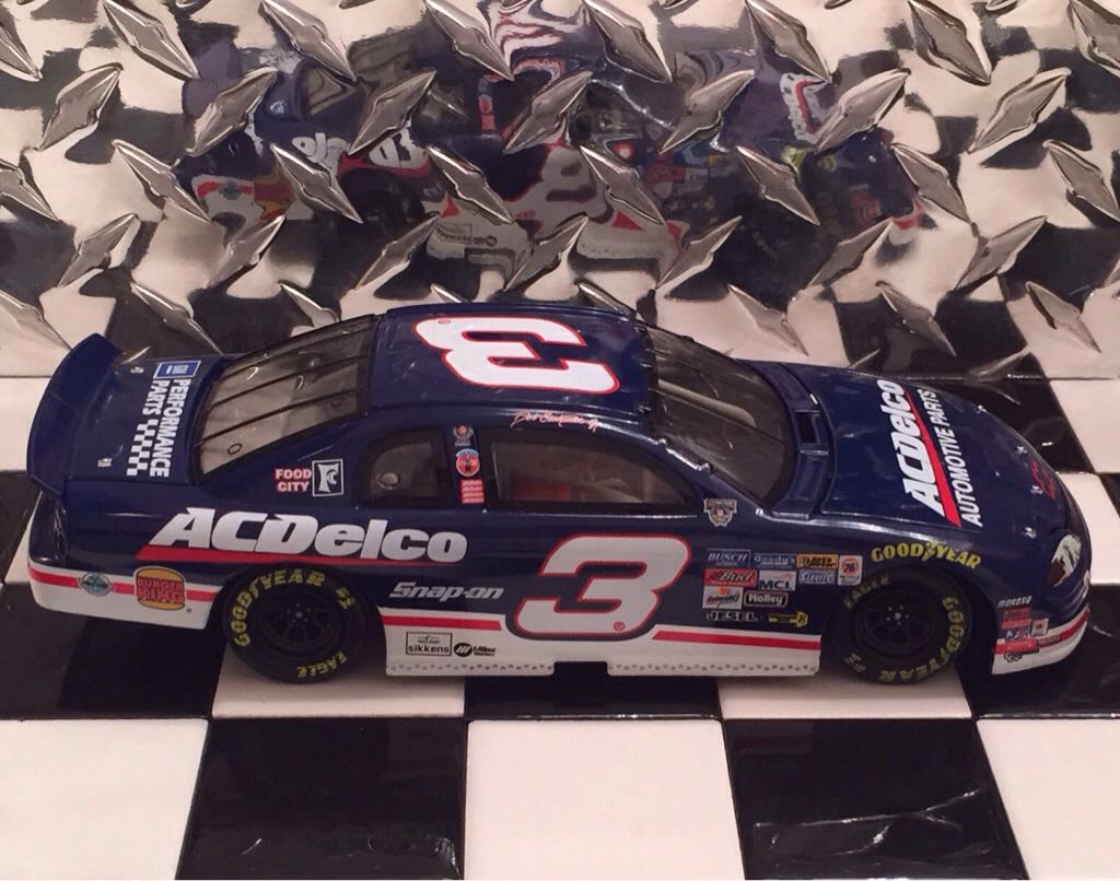 Dale Earnhardt Jr. - NASCAR Busch Series (Fantasy) toy car collectible - Main Image 2