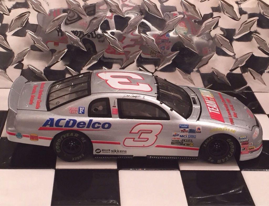 Dale Earnhardt Jr. - Fantasy toy car collectible - Main Image 2