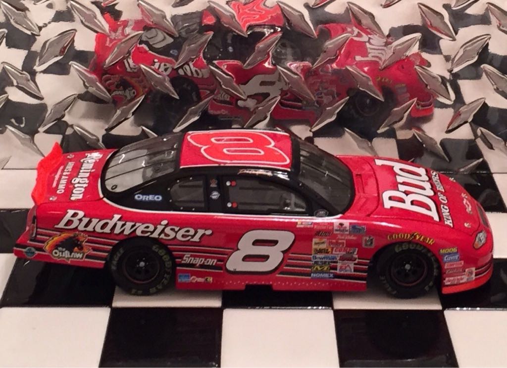 Dale Earnhardt Jr. - NASCAR Winston Cup Series toy car collectible - Main Image 2