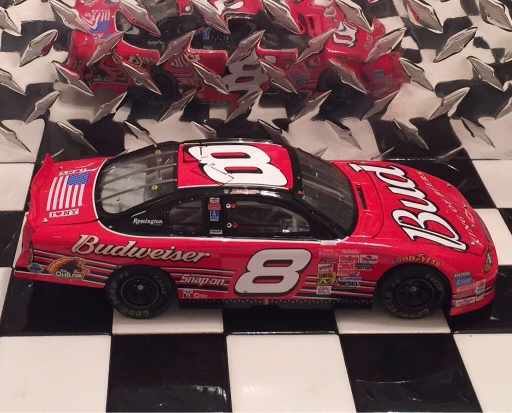 Dale Earnhardt Jr. - NASCAR Winston Cup Series toy car collectible - Main Image 2