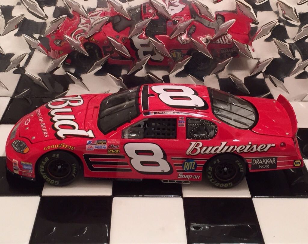 Dale Earnhardt Jr. - NASCAR Winston Cup Series toy car collectible - Main Image 1