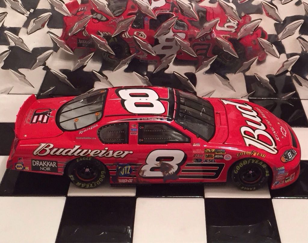 Dale Earnhardt Jr. - NASCAR Winston Cup Series toy car collectible - Main Image 2