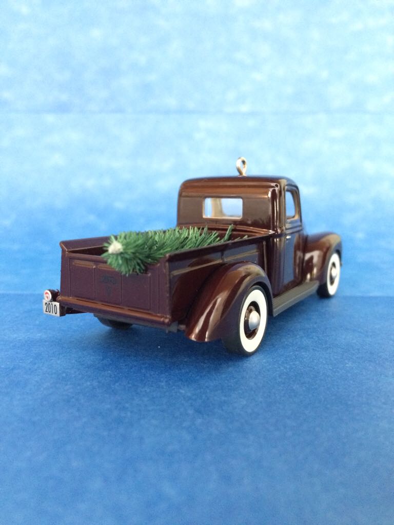 Truck Ornaments - All- American Trucks toy car collectible - Main Image 2