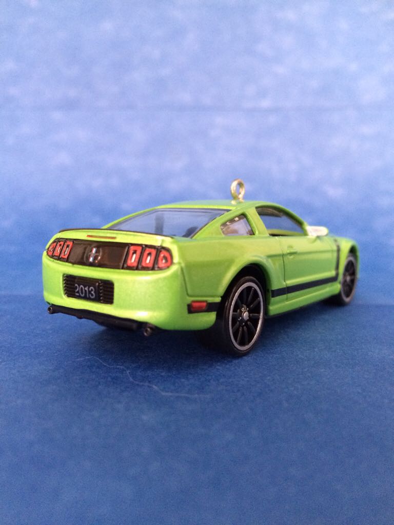 Mini Muscle Ornaments  toy car collectible - Main Image 2