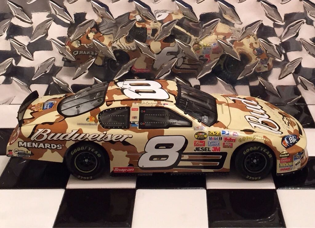 Dale Earnhardt Jr. - NASCAR Nextel Cup Series toy car collectible - Main Image 2