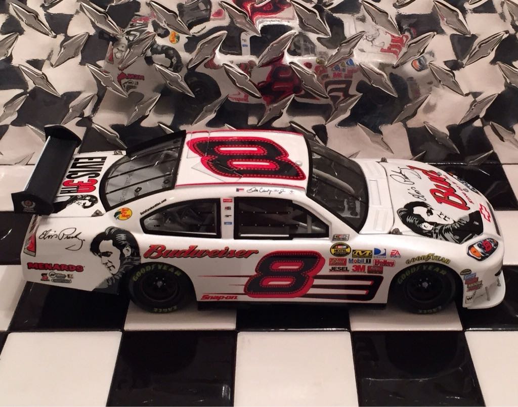 Dale Earnhardt Jr. - NASCAR Nextel Cup Series toy car collectible - Main Image 2