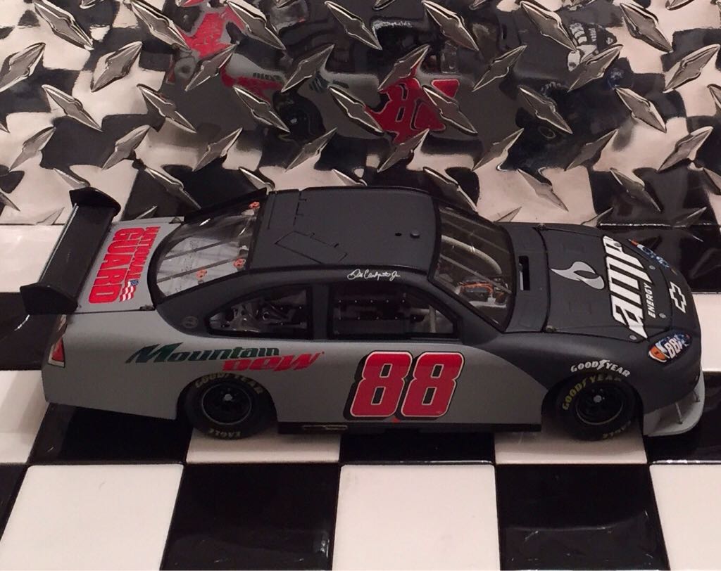 Dale Earnhardt Jr. - NASCAR Sprint Cup Series toy car collectible - Main Image 2