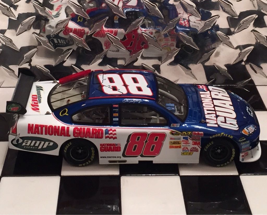 Dale Earnhardt Jr. - NASCAR Sprint Cup Series toy car collectible - Main Image 2