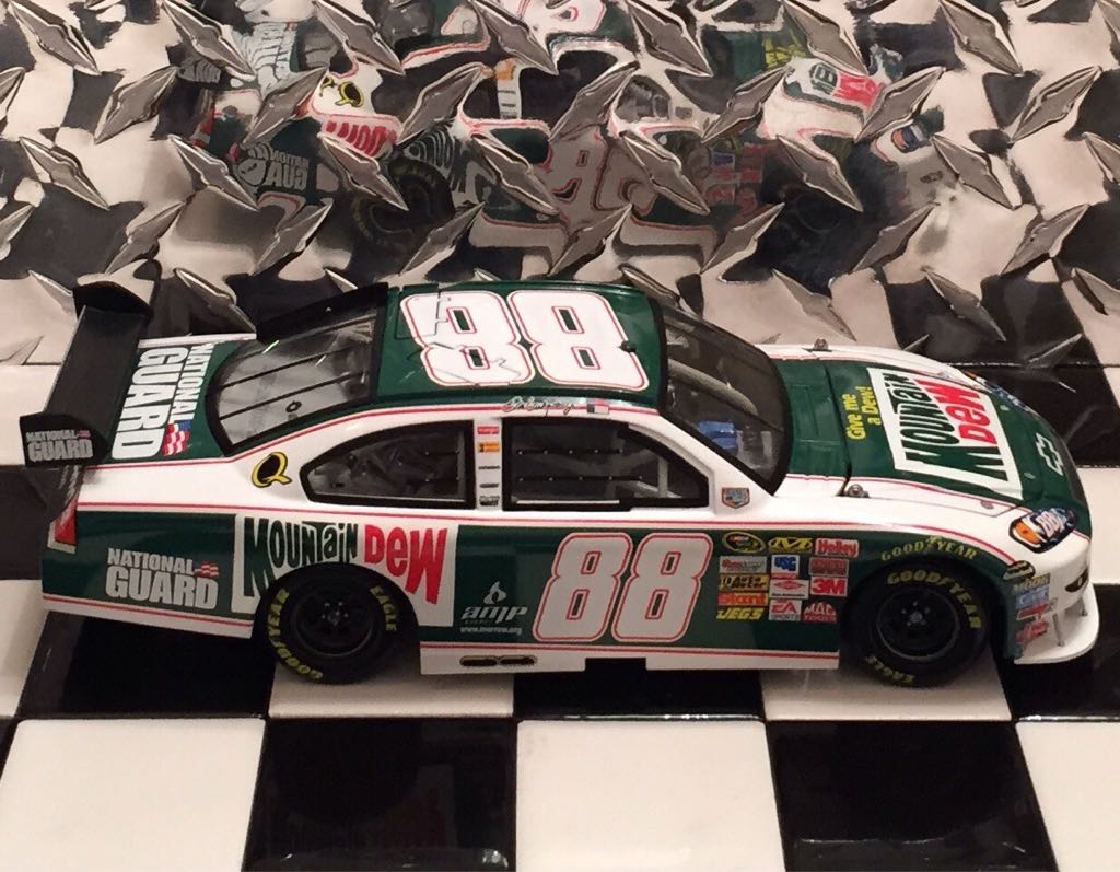 Dale Earnhardt Jr. - NASCAR Sprint Cup Series toy car collectible - Main Image 2