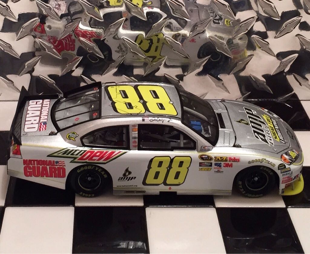 Dale Earnhardt Jr. - NASCAR Sprint Cup Series toy car collectible - Main Image 2