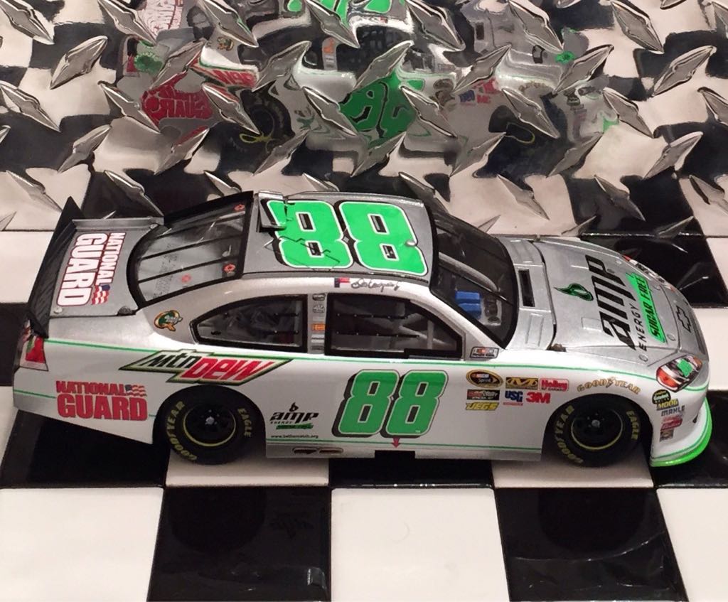 Dale Earnhardt Jr. - NASCAR Sprint Cup Series toy car collectible - Main Image 2