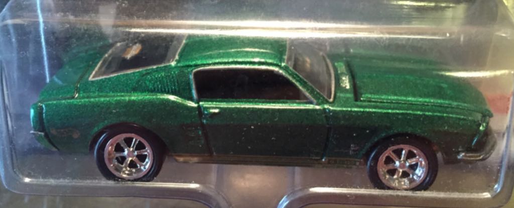 Mustang 1968 - Editor’s Choice toy car collectible - Main Image 2