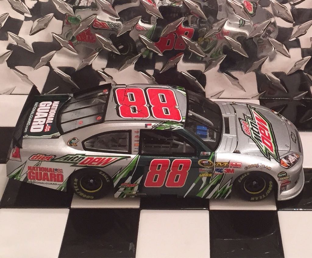 Dale Earnhardt Jr. - NASCAR Sprint Cup Series toy car collectible - Main Image 2