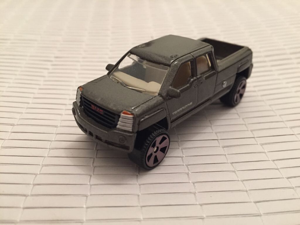 GMC Terradyne - Matchbox toy car collectible - Main Image 1