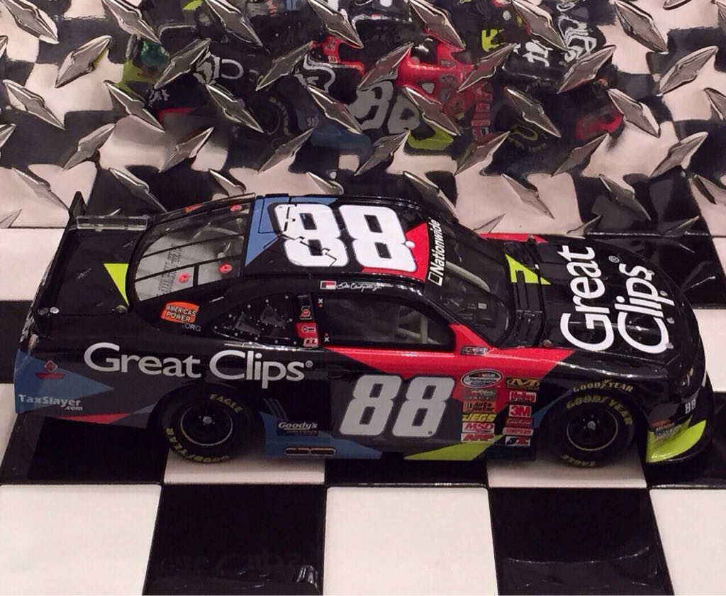 Dale Earnhardt Jr. - NASCAR Nationwide Series toy car collectible - Main Image 2