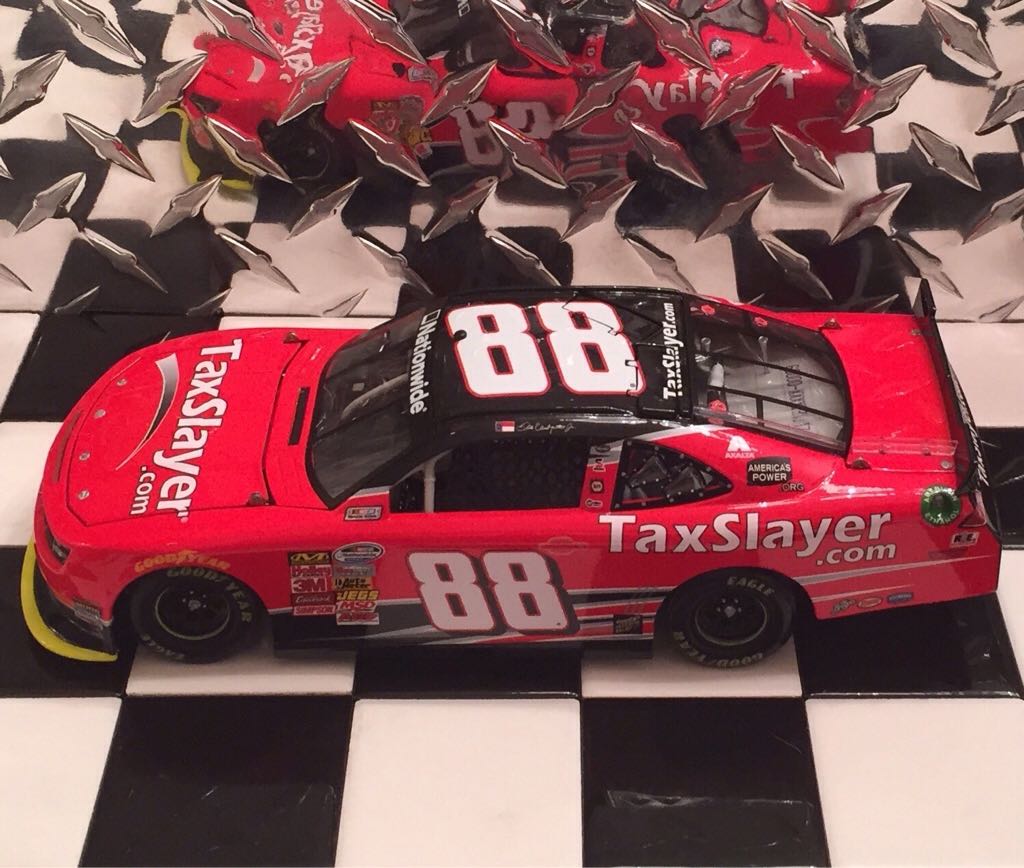 Dale Earnhardt Jr. - NASCAR Nationwide Series toy car collectible - Main Image 1