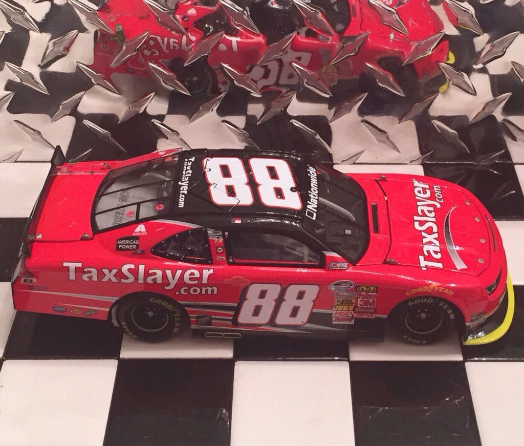Dale Earnhardt Jr. - NASCAR Nationwide Series toy car collectible - Main Image 2
