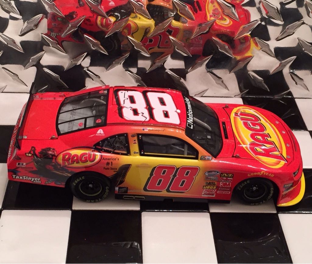 Dale Earnhardt Jr. - NASCAR Nationwide Series toy car collectible - Main Image 2