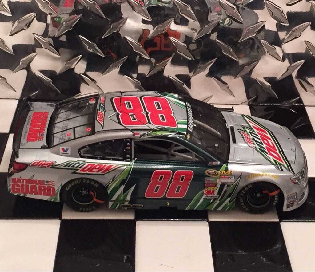 Dale Earnhardt Jr. - NASCAR Sprint Cup Series toy car collectible - Main Image 2