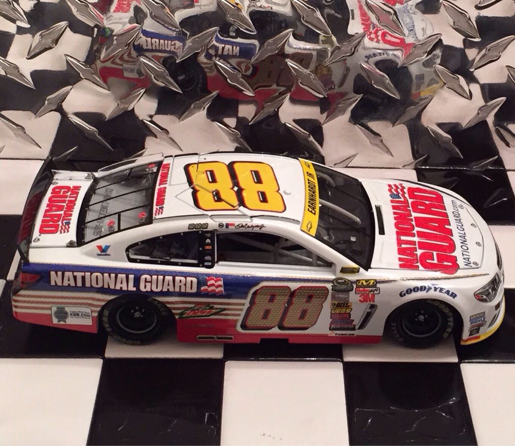 Dale Earnhardt Jr. - NASCAR Sprint Cup Series toy car collectible - Main Image 2