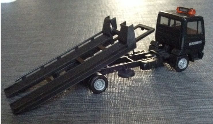 Mercedes Benz DB814 - Brabus toy car collectible - Main Image 2