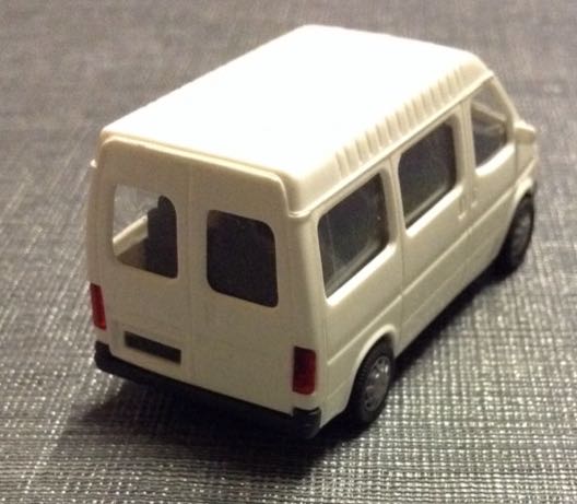 Ford Transit - Tourneo toy car collectible - Main Image 2