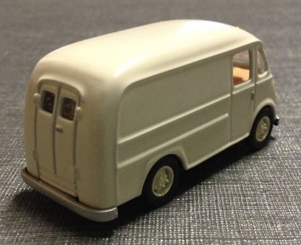 International Metro - Delivery Van toy car collectible - Main Image 2