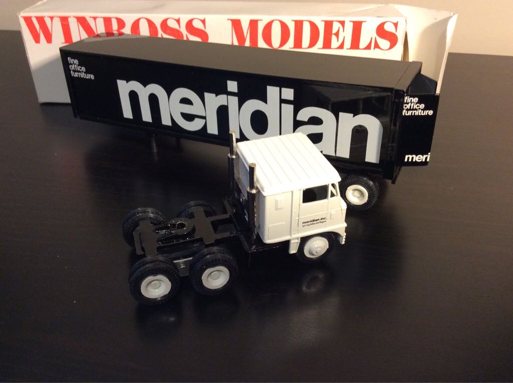 Winross - Winross toy car collectible - Main Image 2