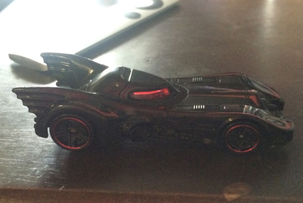 Batman Batmobile  toy car collectible - Main Image 2