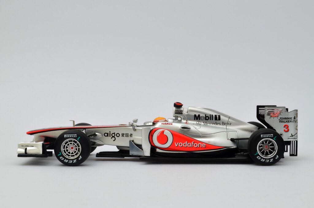 Holly Shiftwell With Screen