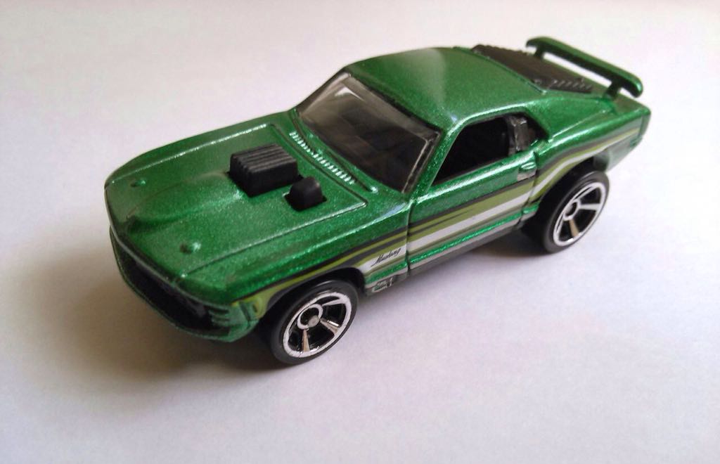 ´70 Ford Mustang Mach 1 - HW CITY™ MUSTANG 50™ toy car collectible - Main Image 2