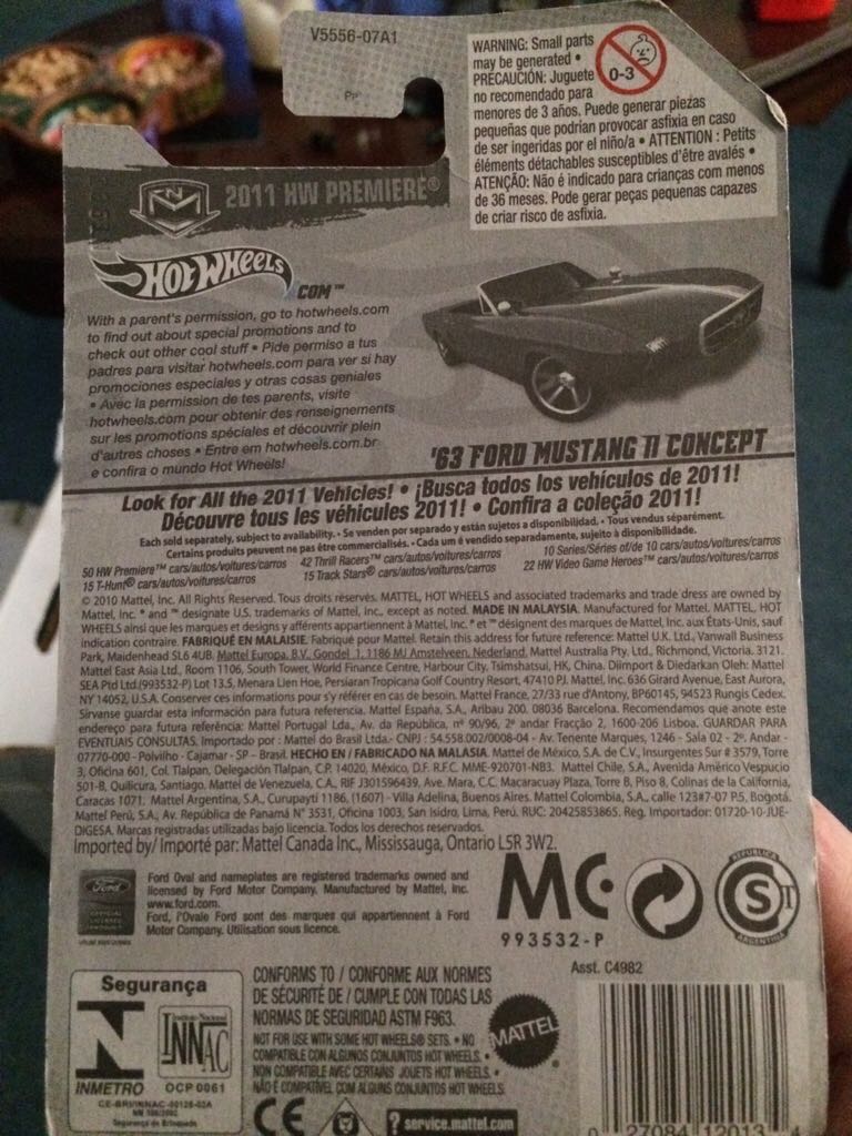 Ford Mustang 2 Concept - Hot Wheels Boulevard Real Riders toy car collectible - Main Image 2