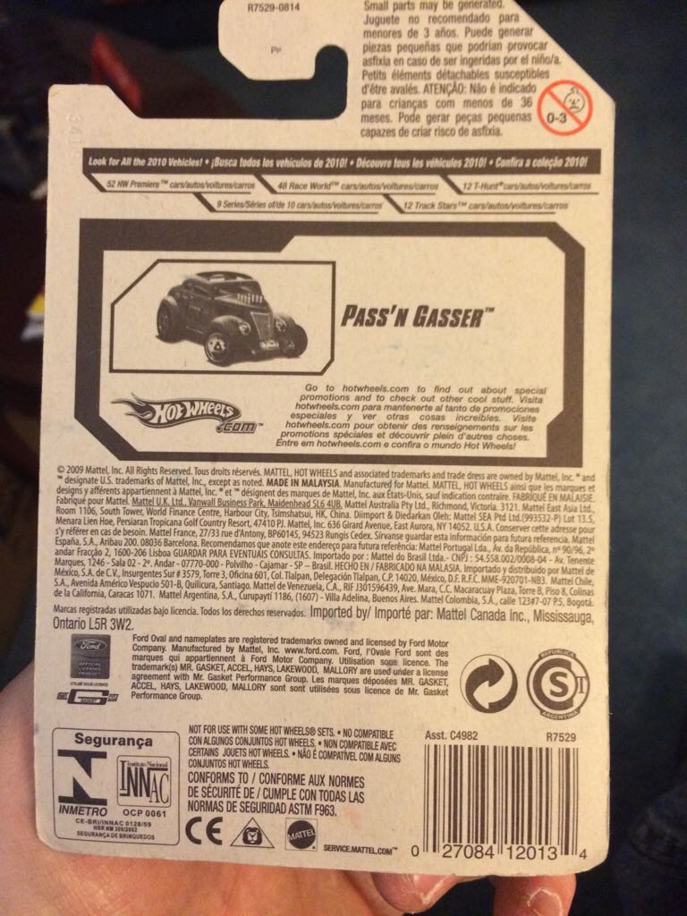 Pass’n Gasser - 2010 HW Performance toy car collectible - Main Image 2