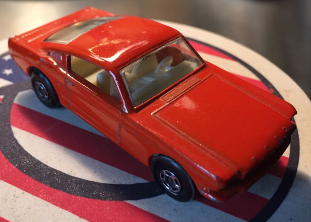 Ford Mustang GT (1965)  toy car collectible - Main Image 2