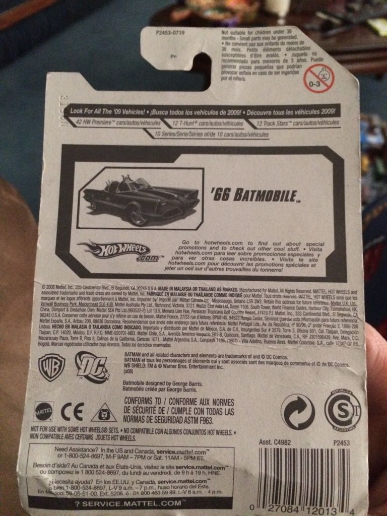 ’66 Batmobile - 2009 Faster Than Ever toy car collectible - Main Image 2