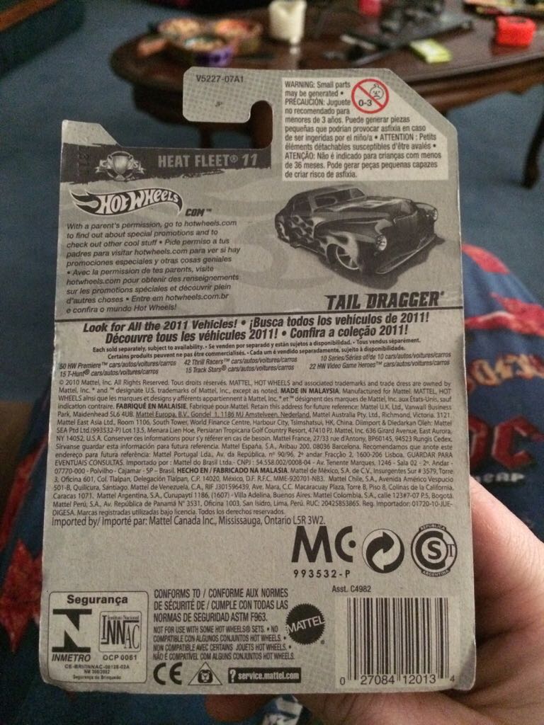 Tail Dragger - 2011 Heat Fleet toy car collectible - Main Image 2