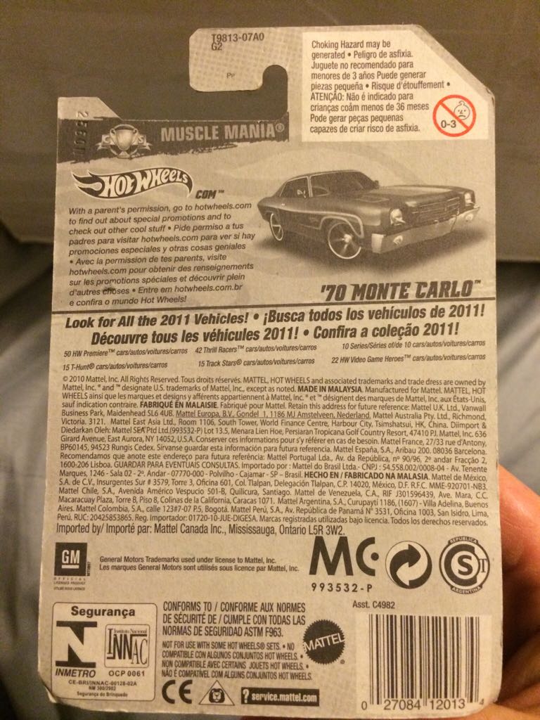 ’70 Monte Carlo - 2011 Muscle Mania toy car collectible - Main Image 2